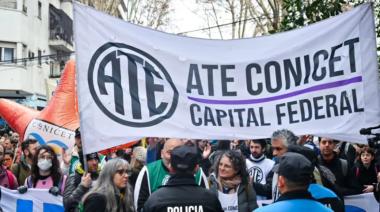 ATE-CONICET marchó contra el ajuste y la expulsión de científicos
