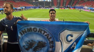 Un hincha de Temperley fue protagonista de la fiesta argentina en el Mundial