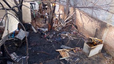 "Mi hija salvó a su hermanita": el dramático relato de la madre que perdió todo en un incendio