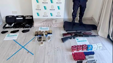 Le pegaba a su pareja y escondía un arsenal: cayó tras un allanamiento en un country de Canning