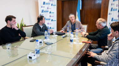 Petroquímicos recibieron el respaldo de la CGT por el conflicto en Pampa Energía