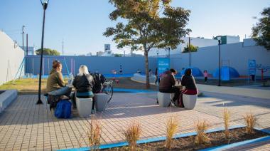 Puesta en valor de la Plaza Atlántida de Lanús Oeste