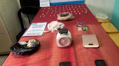 Desbaratan un presunto búnker narco: un detenido y droga fraccionada para la venta