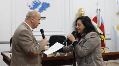 Cynthia Rossetti juró como concejala en Lanús y LLA volvió a reclamar información sobre la seguridad