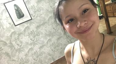 Dijeron que su hija se suicidó, pero ella cree que la mataron: la pericia clave que demora la causa