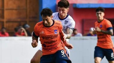 Tristán Suárez se hizo fuerte en Santiago y los hinchas de Güemes suspendieron el partido