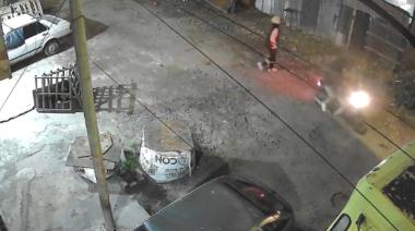 Acribillaron a un joven: buscan a dos prófugos que quedaron filmados durante el ataque
