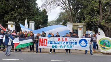 Protesta en Lomas de Zamora contra la privatización de AySA