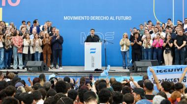 "Cuenten conmigo para que el año que viene la Argentina tenga una alternativa"