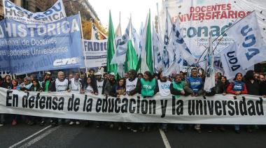 Los gremios universitarios rechazaron la oferta salarial y anunciaron un paro