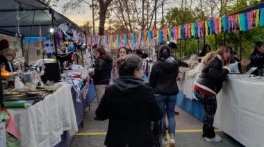 La feria La Algodonera festeja sus dos años con un festival musical