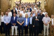 Intendentes bonaerenses presionan para tener la lapicera en el PJ, la UCR y el PRO