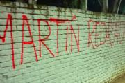 Sugestivas pintadas en Avellaneda: “Se viene Redrado”