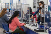 El Gobierno avanza sobre los estatales con planta permanente: Podrían despedirlos