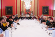 Los intendentes peronistas irán por las reelecciones indefinidas tras el recambio legislativo