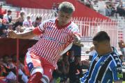 Los Andes se impuso ante Almagro y sigue en la lucha