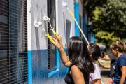 Jornada solidaria de pintura y mantenimiento en escuelas
