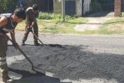 Trabajos de bacheo en la calle Juan de Garay