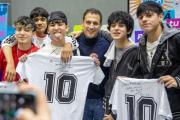 Julián Álvarez encabezó el lanzamiento del programa “Mejor Hablar de Ciertas Cosas”