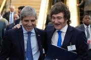 Vacarezza alertó que el salario alcanza hasta mitad de mes
