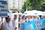 "El pluriempleo ya no alcanza", advierte la Asociación Médica de la República Argentina