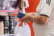 Kahale aseguró que el consumo "está paralizado" y advirtió que "no hay vista de que esto cambie"