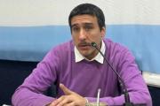Navarro llamó a recuperar “la agenda de la calle” y cuestionó las prácticas de las billeteras virtuales