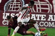 Lanús lo perdió en la última