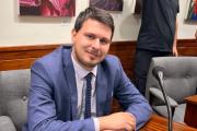 Lucas Yacob denunció que Ferraresi volvió a la gestión municipal con un sueldo millonario