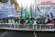 Los gremios universitarios rechazaron la oferta salarial y anunciaron un paro