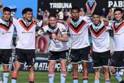 Brown de Adrogué goleó y respira
