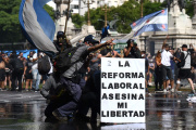 En 250 días de vigencia, la reforma laboral sólo destruyó empleo formal