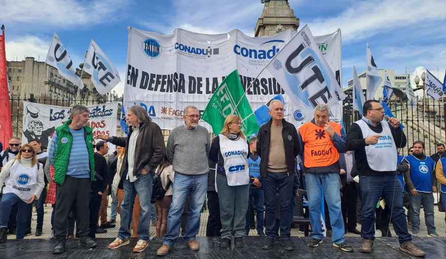 Paro en las universidades: Gremios presionan para terminar “el congelamiento salarial”