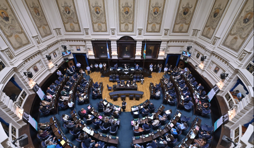 Doble turno en Diputados: sesión especial por IOMA y libre disponibilidad del fondo municipal