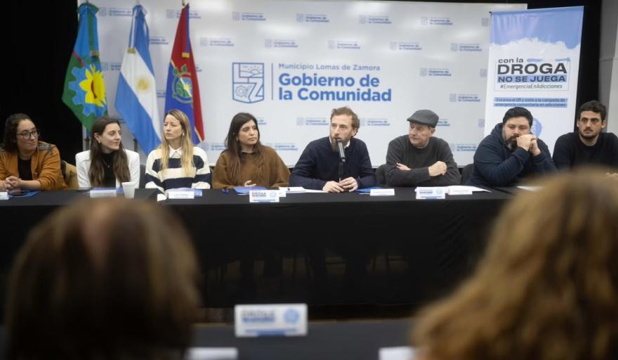 Otermín y Lugones presentaron la campaña “Con la droga no se juega” en Lomas