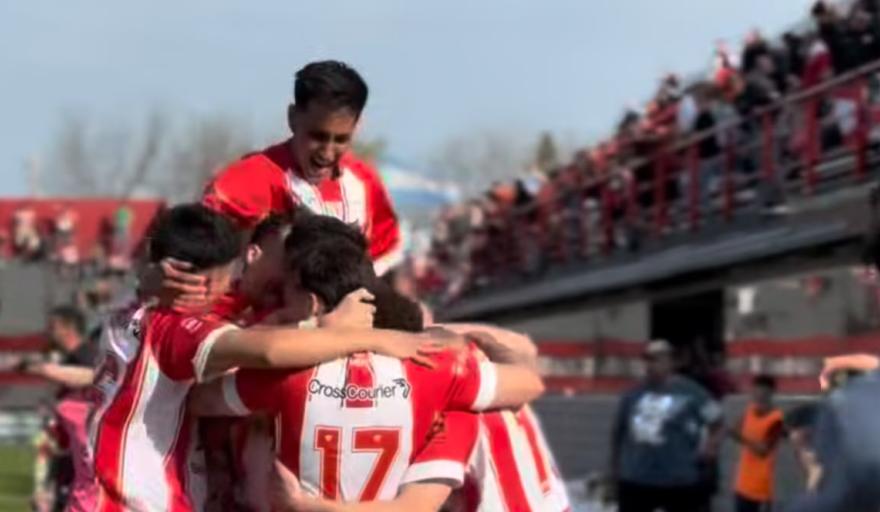 Talleres ganó un partidazo en Escalada y sigue firme